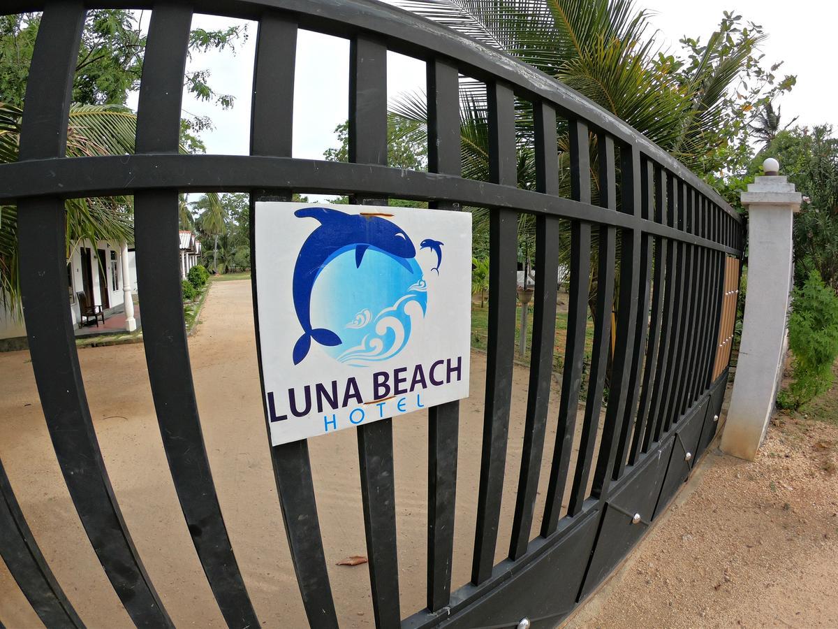 Luna Beach Hotel Nilaveli Extérieur photo